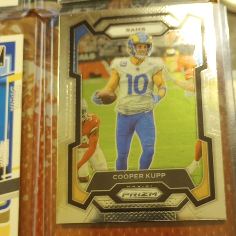 NFL Rams Trading Card Collection - Picture 4 of 6